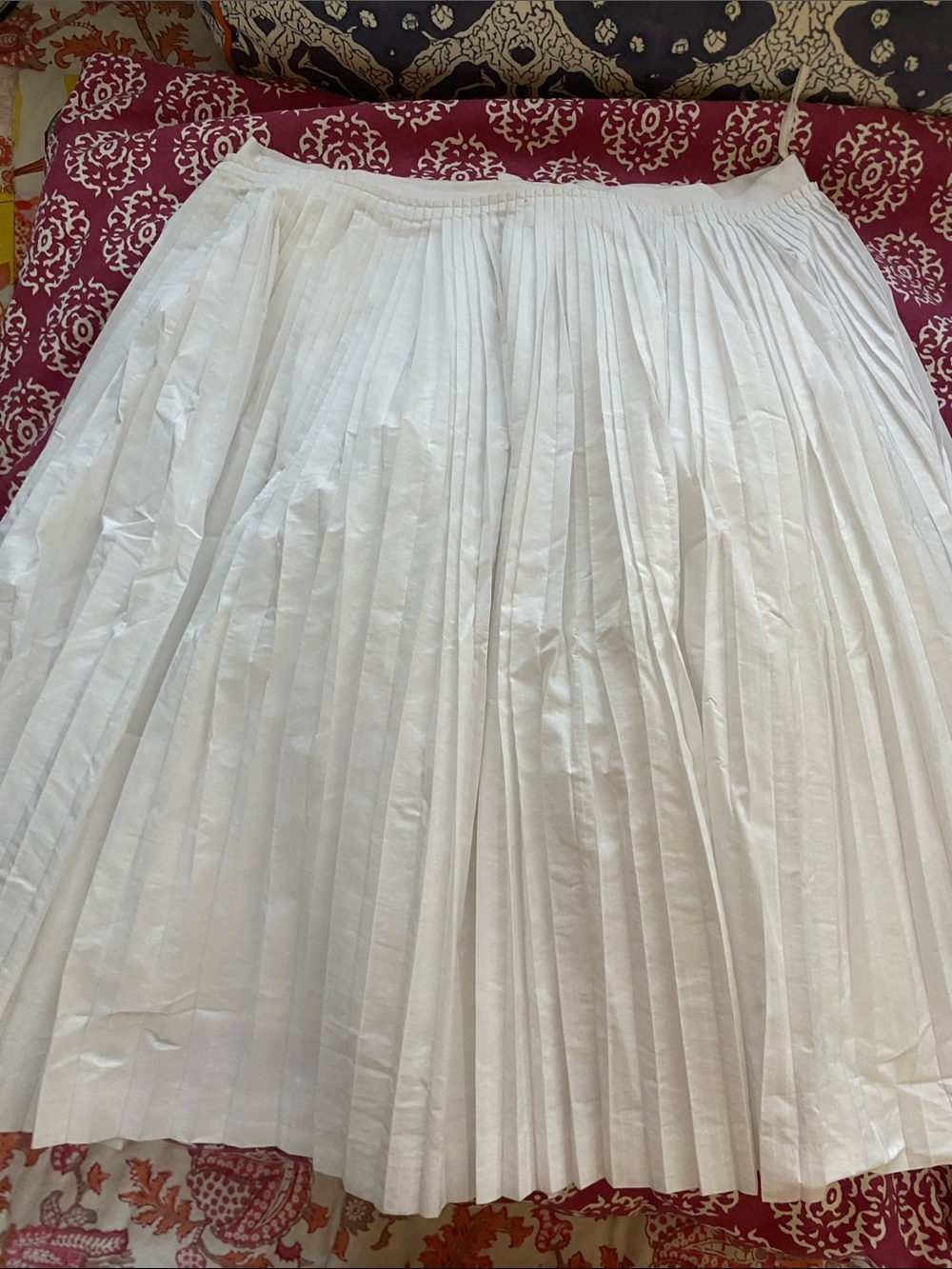 Banana Republic White Pleated Midi Skirt
